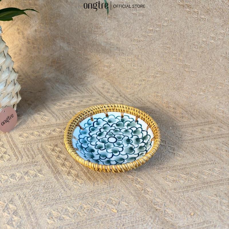 đĩa sứ viền mây tre đan