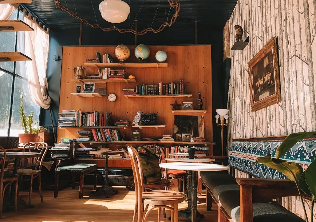 Các vật liệu tạo nên phong cách vintage cho quán cafe