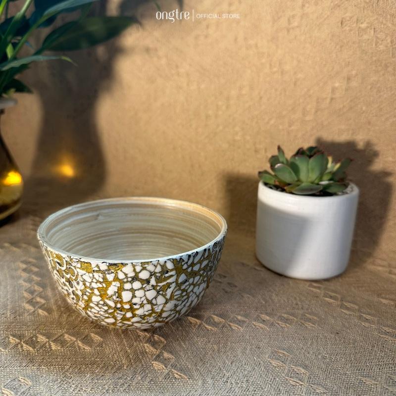 Bát tre cuốn khảm trai
